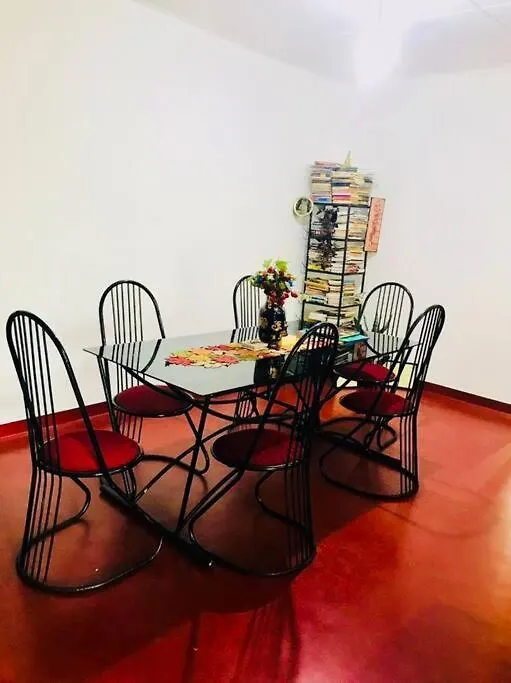 Streamside Sanctuary - Home Stay Talatuoya